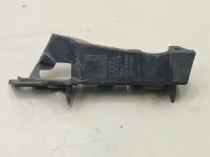 Кронштейн бампера передний правый Audi A4 B8