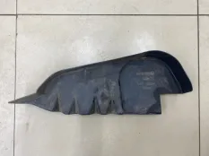 Пыльник двигателя боковой правый Ford Focus 1