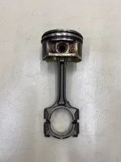 Поршень с шатуном Nissan X-Trail T32 MR20DD 2016