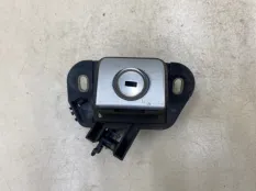 Кнопка открывания багажника Opel Vectra B 31