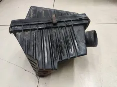 Корпус воздушного фильтра Nissan Primera 2 P11