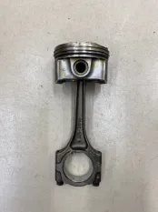 Поршень с шатуном Geely Emgrand X7 S JL4G18 1.8