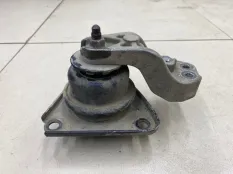 Опора двигателя правая Kia Ceed 1 ED УНИВЕРСАЛ