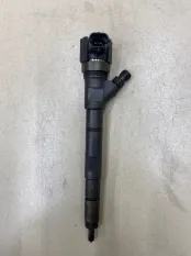 Форсунка дизельная электрическая Hyundai Starex 1