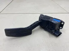 Педаль газа Лада Приора 21126