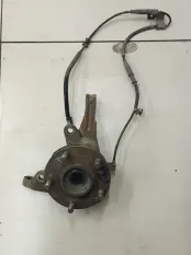 Кулак поворотный передний правый Kia Ceed 1 ED