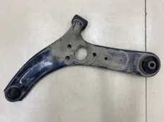 Рычаг подвески передний левый Hyundai Solaris 1 RB