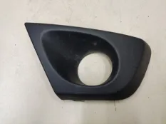 Рамка противотуманной фары левая Renault Duster 1