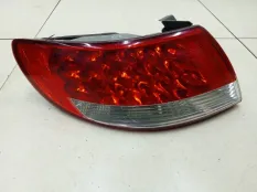 Фонарь наружный задний левый Hyundai Grandeur 4 TG