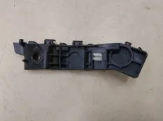 Кронштейн бампера передний правый Kia Stinger CK