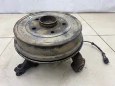 Кулак поворотный задний правый Renault Duster 1