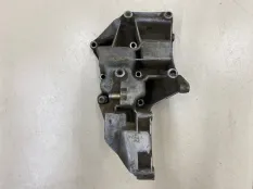 Кронштейн компрессора кондиционера SsangYong