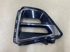 Накладка бампера передняя правая Chery Tiggo 4 Pro