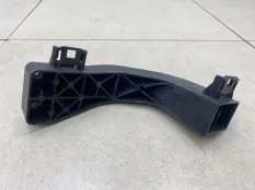 Кронштейн фары правый Hyundai Elantra 7 CN7