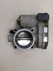 Заслонка дроссельная электрическая Ford Focus 2