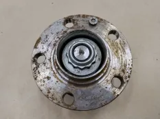 Цапфа Volkswagen Polo 6