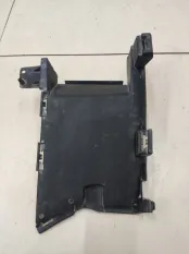 Дефлектор радиатора правый Renault Logan 2 СЕДАН