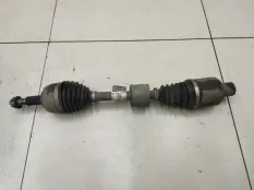 Полуось (привод) передний правый Renault Duster 1