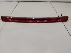 Накладка крышки багажника Hyundai Grandeur 4 TG