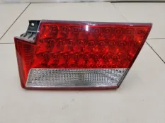Фонарь внутренний задний правый Hyundai Grandeur 4