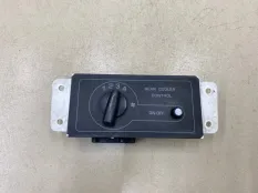 Блок управления отопителем задний Nissan Safari