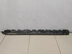 Накладка на порог (наружная) правая Toyota Land