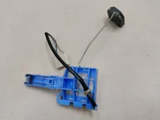 Датчик уровня топлива левый Volkswagen Touareg 2