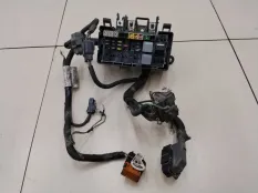 Блок предохранителей Ford Transit 7 JXFA 2.4