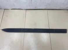 Накладка на подножку правая Toyota Land Cruiser