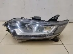 Фара левая Mitsubishi Outlander 3 GF После 2015