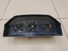 Панель приборов Mercedes-Benz E-Class W124