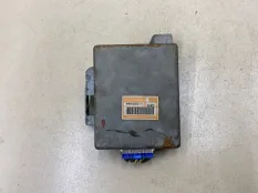 Блок электронный Mitsubishi Pajero 2