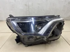 Фара правая Toyota RAV4 CA40 После 2015