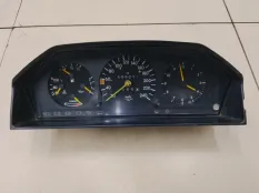 Панель приборов Mercedes-Benz E-Class W124