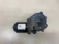 Моторчик стеклоочистителя передний Mitsubishi