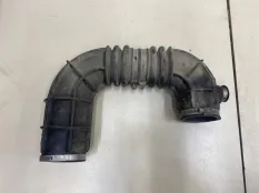 Патрубок воздушного фильтра Лада 4x4 2131 Нива