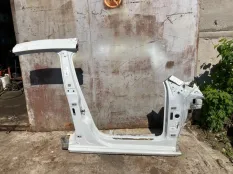 Порог со стойкой правый Volkswagen Polo 5
