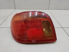 Фонарь задний левый Toyota Yaris 1 1SZFE 1.0