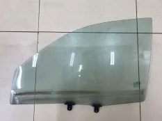 Стекло двери переднее левое Hyundai Sonata 4 EF