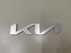 Эмблема на решетку радиатора передняя Kia Cerato 4