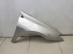 Крыло переднее правое Renault Laguna 3
