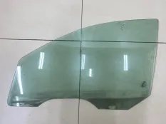 Стекло двери переднее левое Ford Focus 1 ХЭТЧБЕК