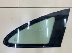 Стекло двери (Форточка) заднее правое Honda CR-V 3