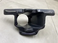 Кронштейн противотуманной фары правый Renault
