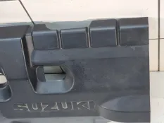 Декоративная крышка двигателя Suzuki Grand Vitara