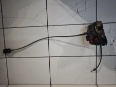 Замок двери передний правый Renault Megane 2 СЕДАН