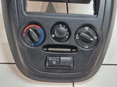 Рамка магнитолы Лада Гранта СЕДАН 11186 2013