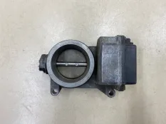 Заслонка дроссельная электрическая Renault Megane