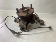 Кулак поворотный передний левый Toyota Corolla