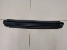 Решетка в бампер нижняя передняя Peugeot 308
